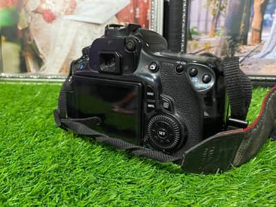 canon 60d with lens