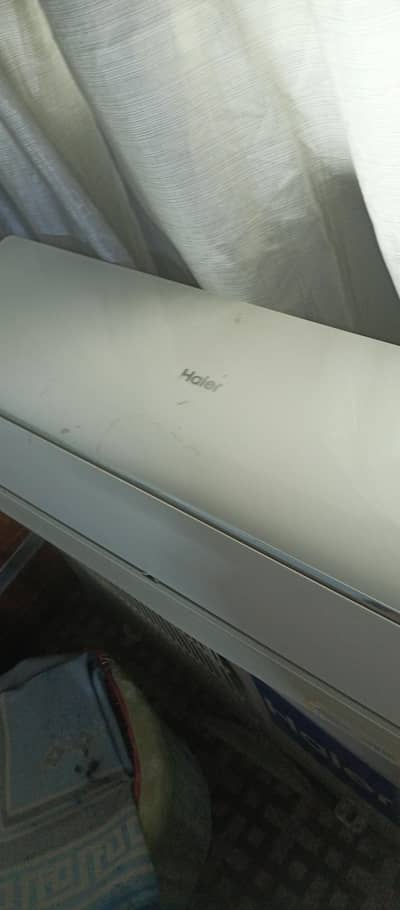 Haier 1ton split Ac