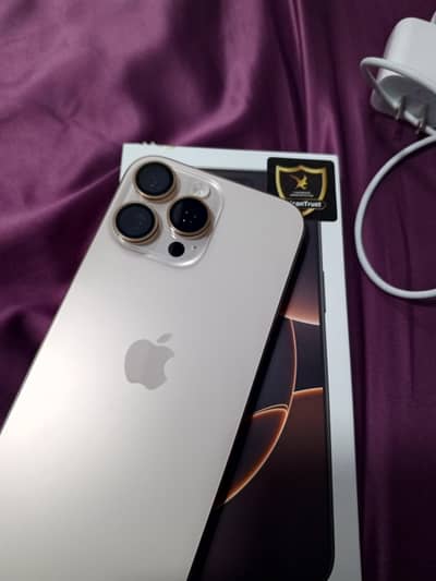 Apple iPhone 16 Pro Max