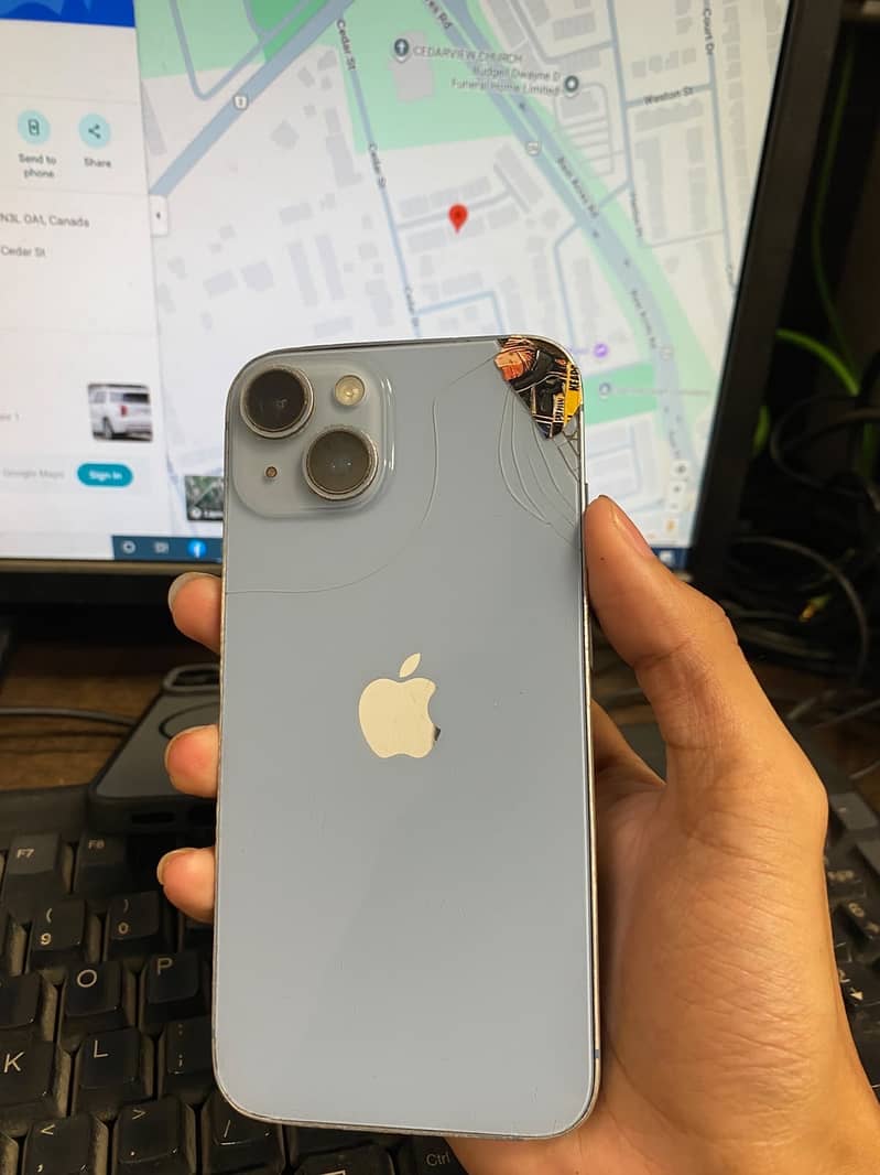 Apple iPhone 14 3