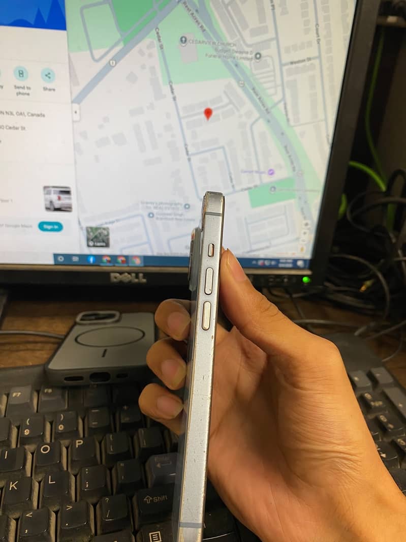 Apple iPhone 14 4