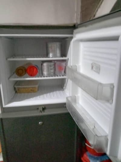 PEL Refrigerator for Sale Urgent
