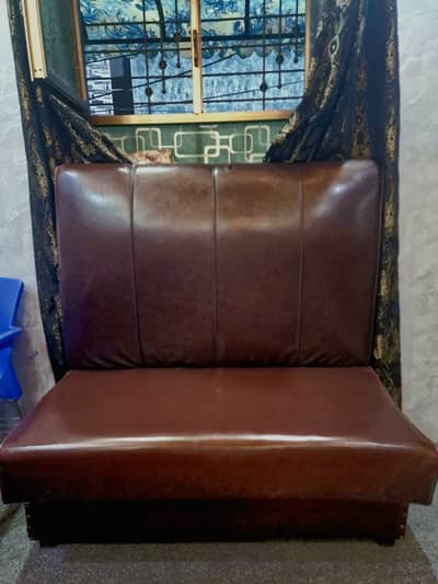 use of restursnt all pekege in price 125000