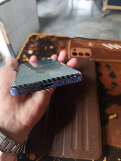 Vivo Y100