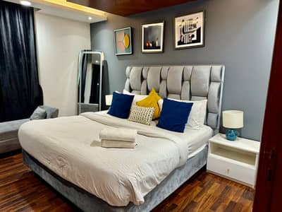 1 Bedroom Luxury Furnished Apartment is Available for Rent in Bahria Town Lahore