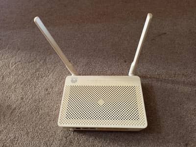 Huawei EchoLife HG8245v5