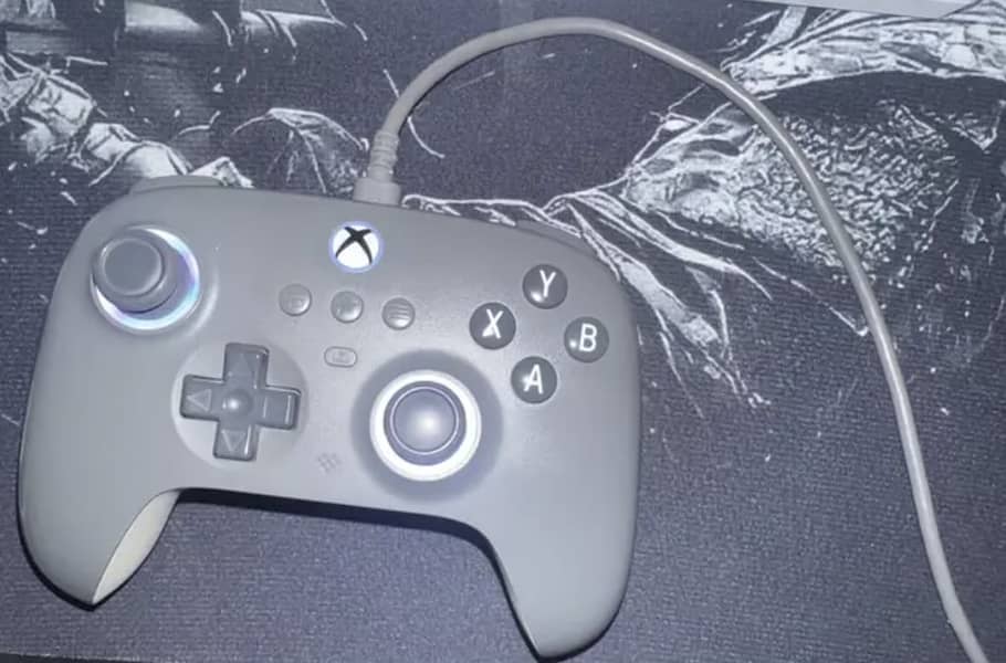 8BitDo Wired Xbox series controller 1