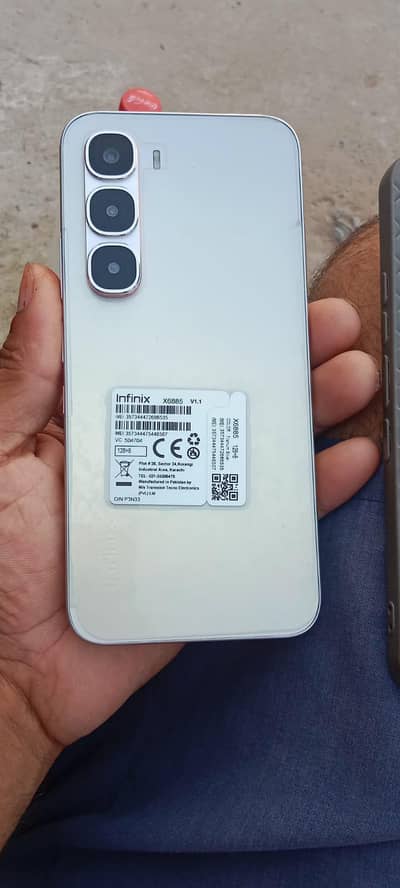 Infinix hot 60 pro 8+5 / 128      03174105891