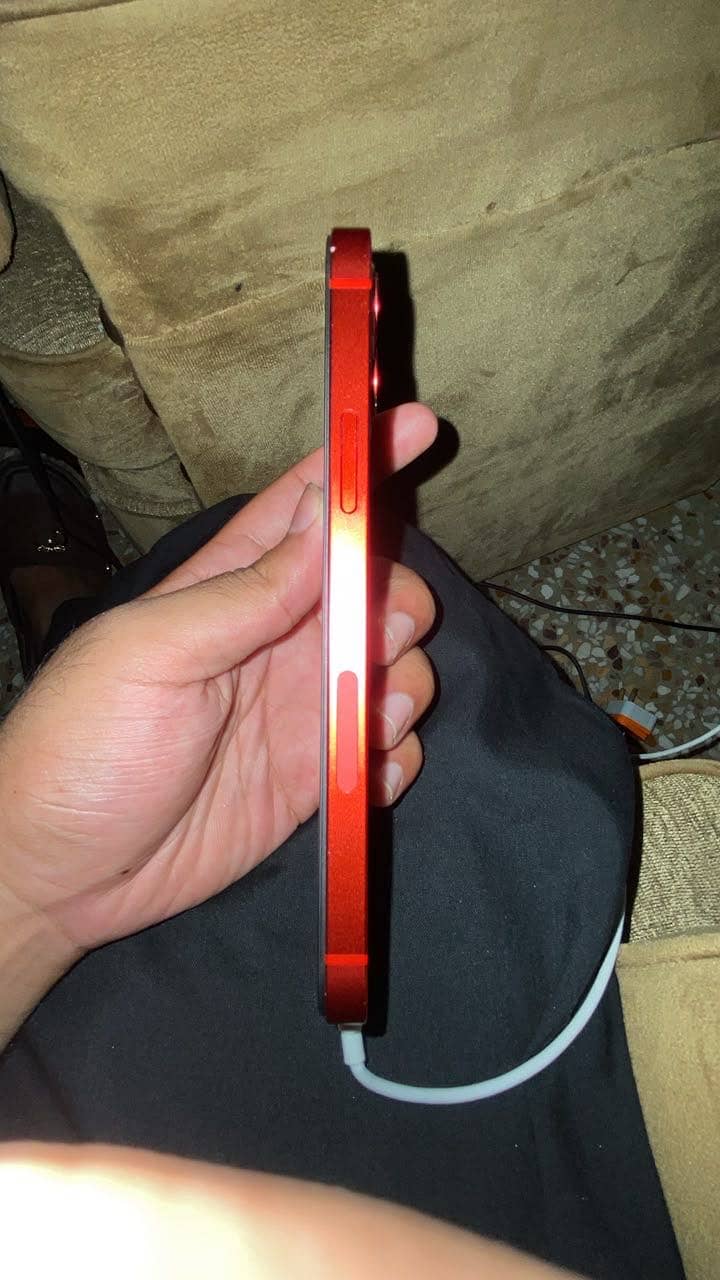 Apple iPhone 12 2