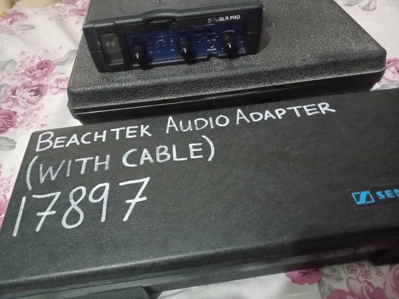 Beachtek Audio Adapter 8