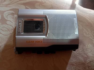 sonty casette player and audio recorder