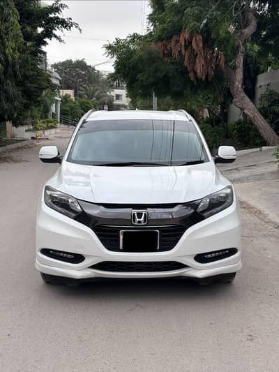Honda Vezel 2016