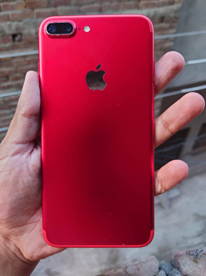 Apple iPhone 7 Plus 1
