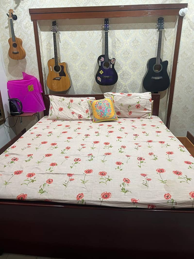 King Size Bed 14