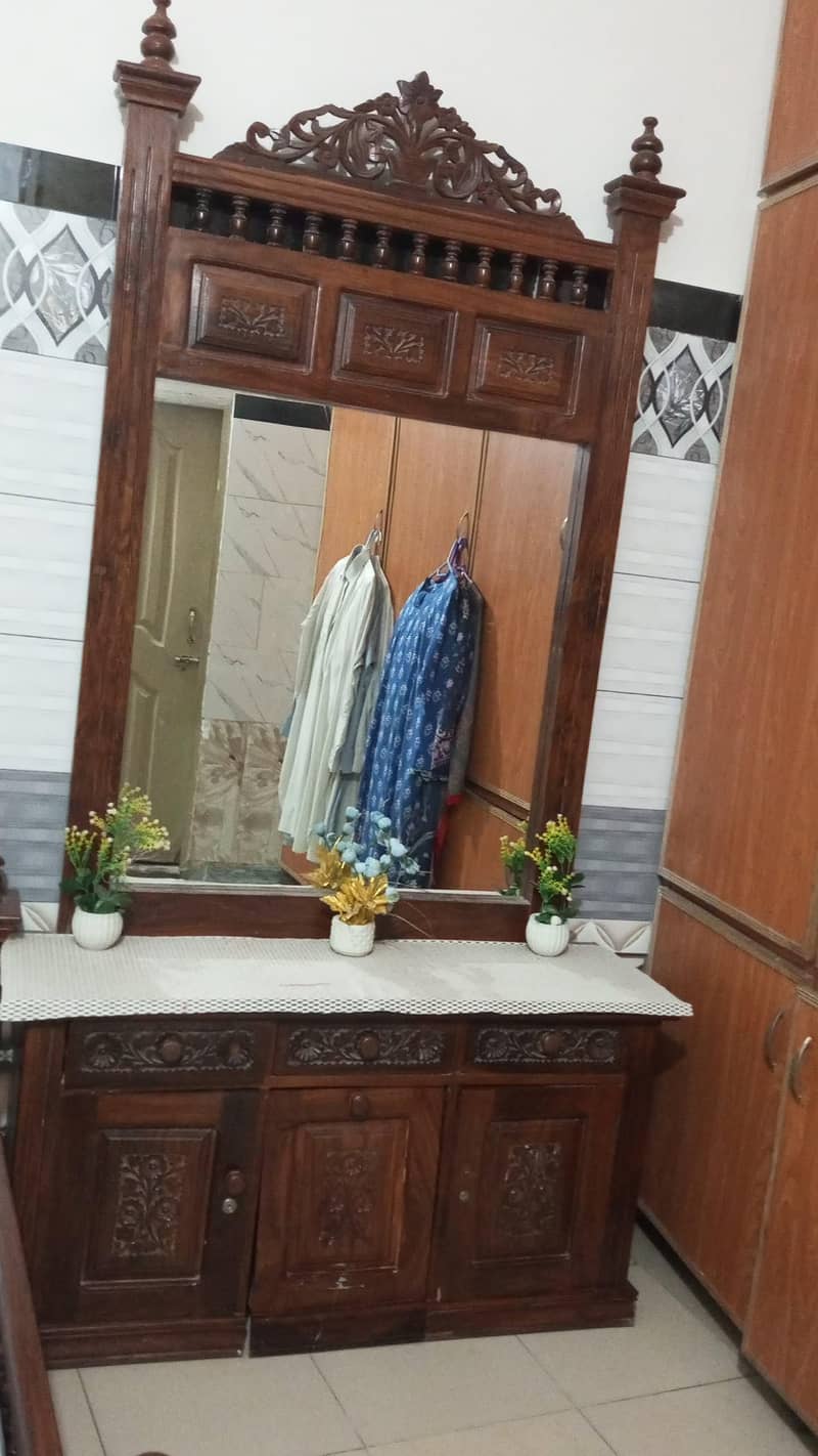 undefined 4