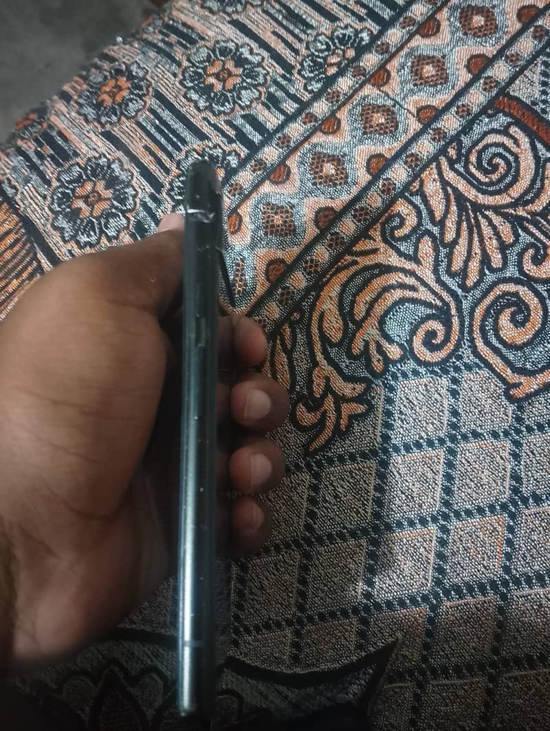 Google Pixel 6a 1