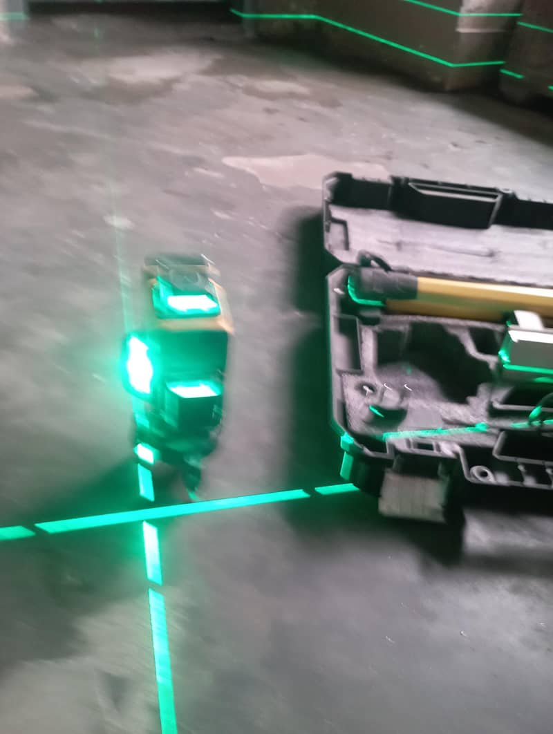 Laser level 16 lines 1