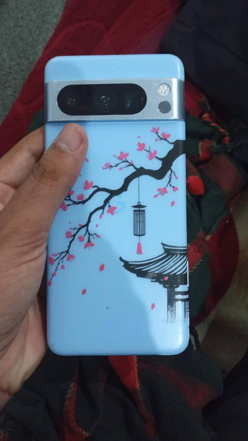 Google Pixel 8 Pro 0