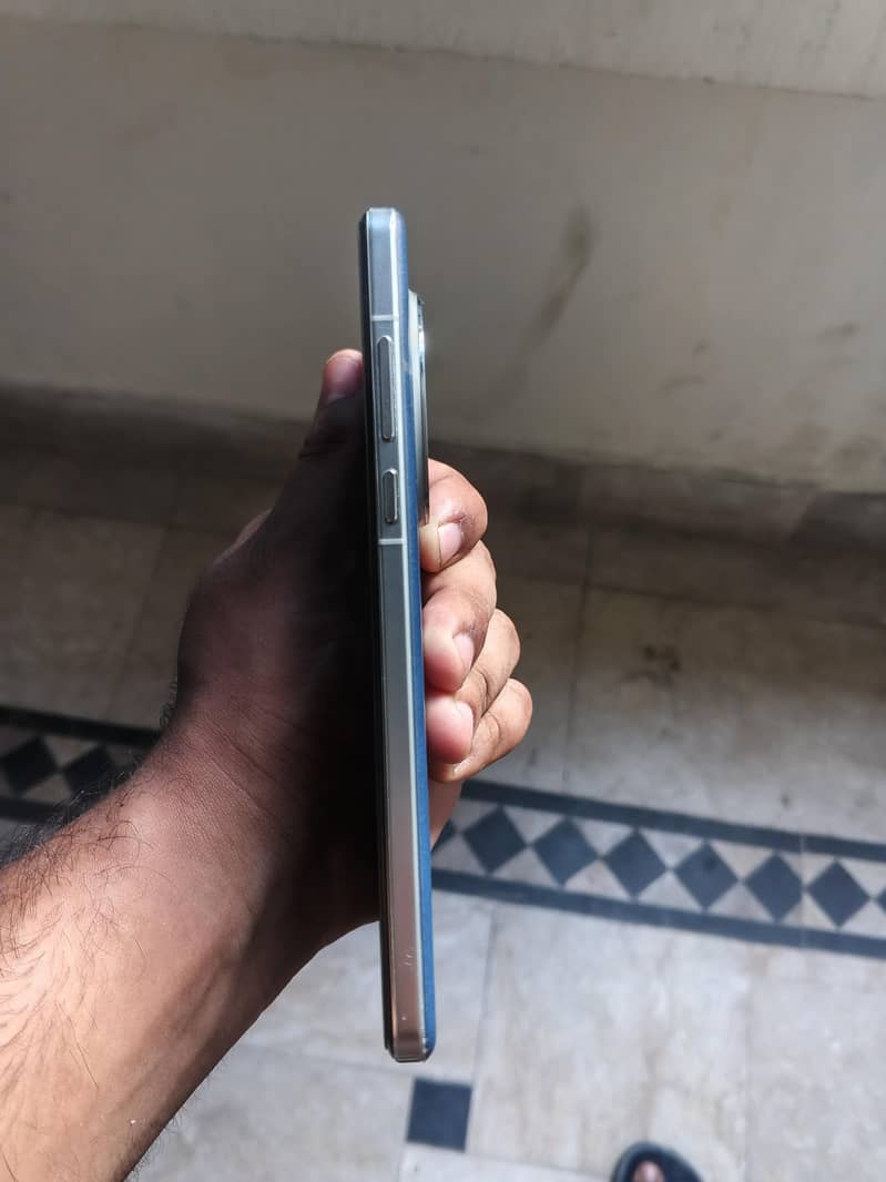 One Plus 13 4