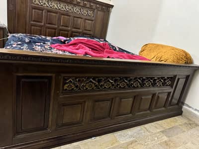Bedroom set