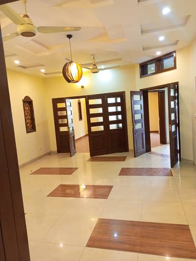 Bahria Enclave Islamabad 10 Marla House Available For Rent