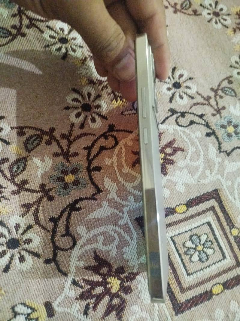 Infinix Note 40 1