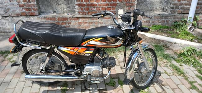 like new bike buat kam challi hoi ha