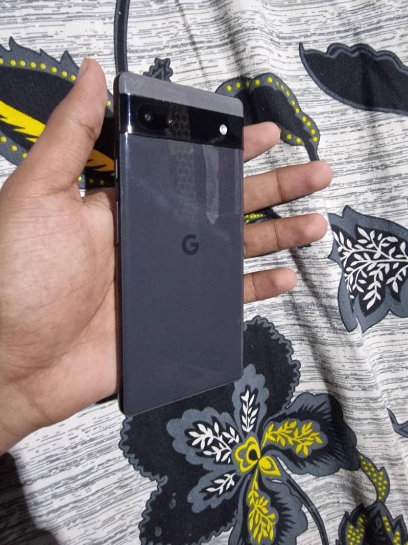 Google Pixel 6a 1
