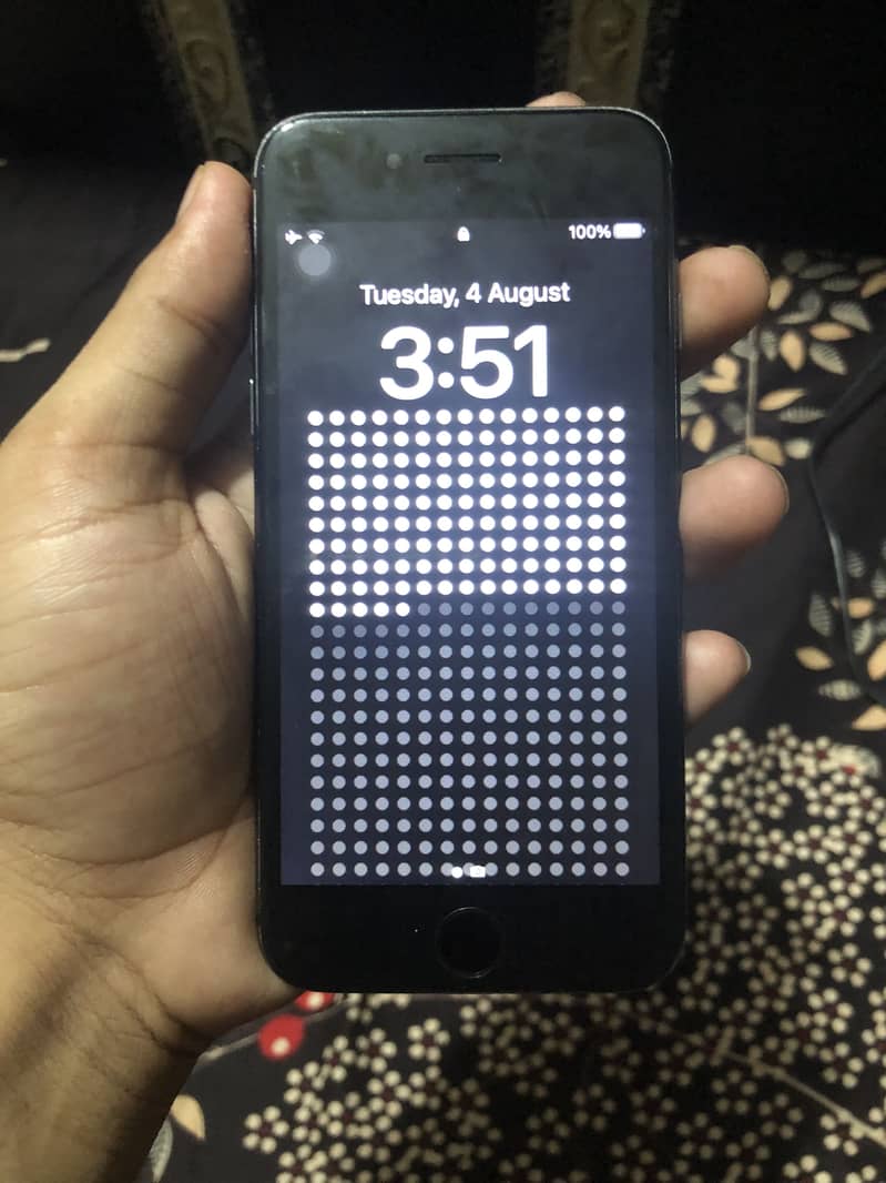 Apple iPhone 8 2