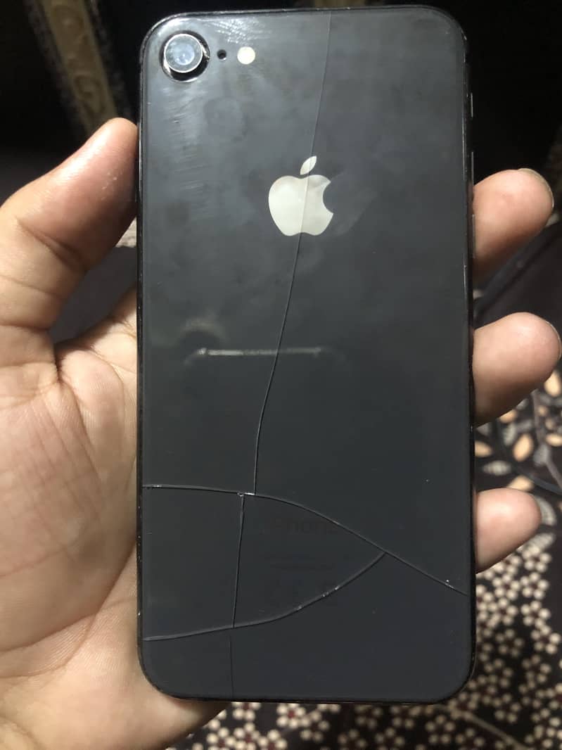 Apple iPhone 8 6