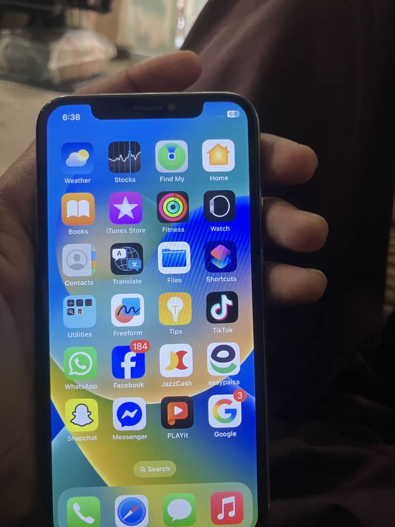 Apple iPhone X 5