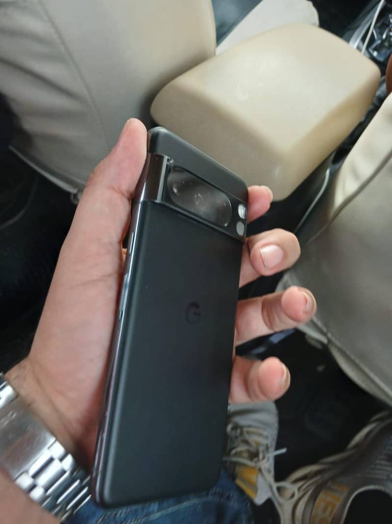Google Pixel 8 Pro 6