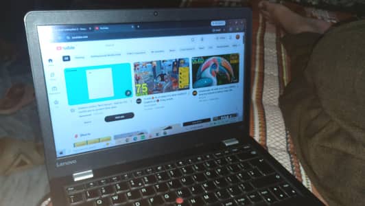 Linovo Thinkpad Touch Screen Laptop core i3 7th Generate 8/256 NVME