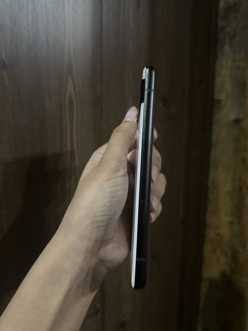Google Pixel 6a 3