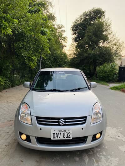 Suzuki Swift 2015 DLX Automatic