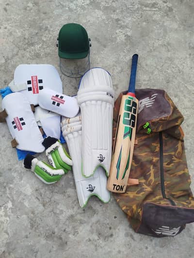 Cricket kit for sale in very good condition