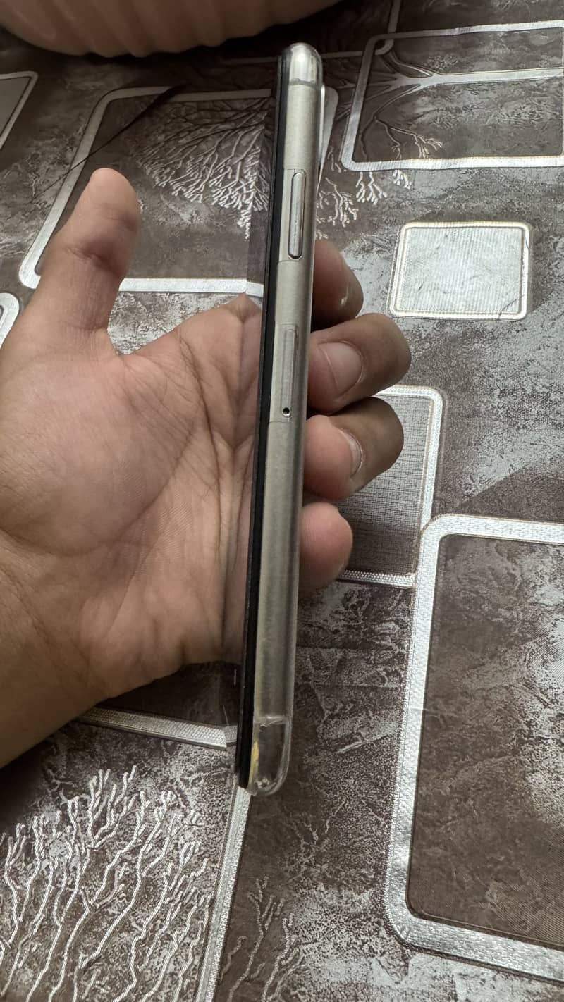 Apple iPhone X 2