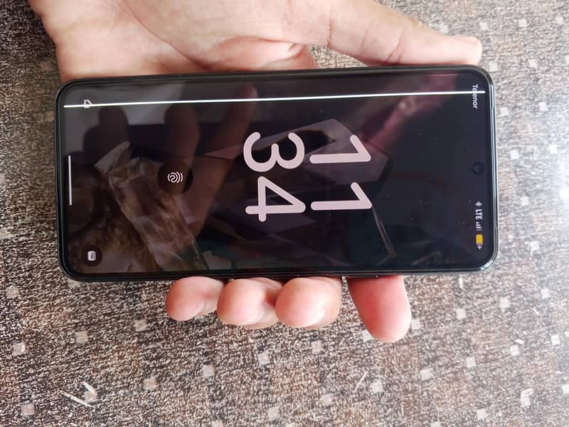 Google Pixel 8 1
