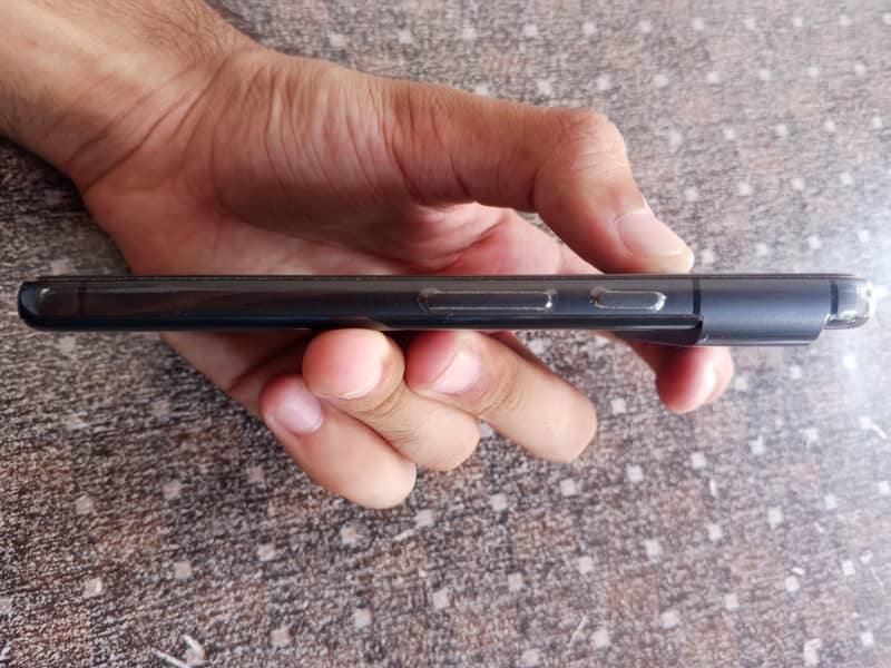 Google Pixel 8 3