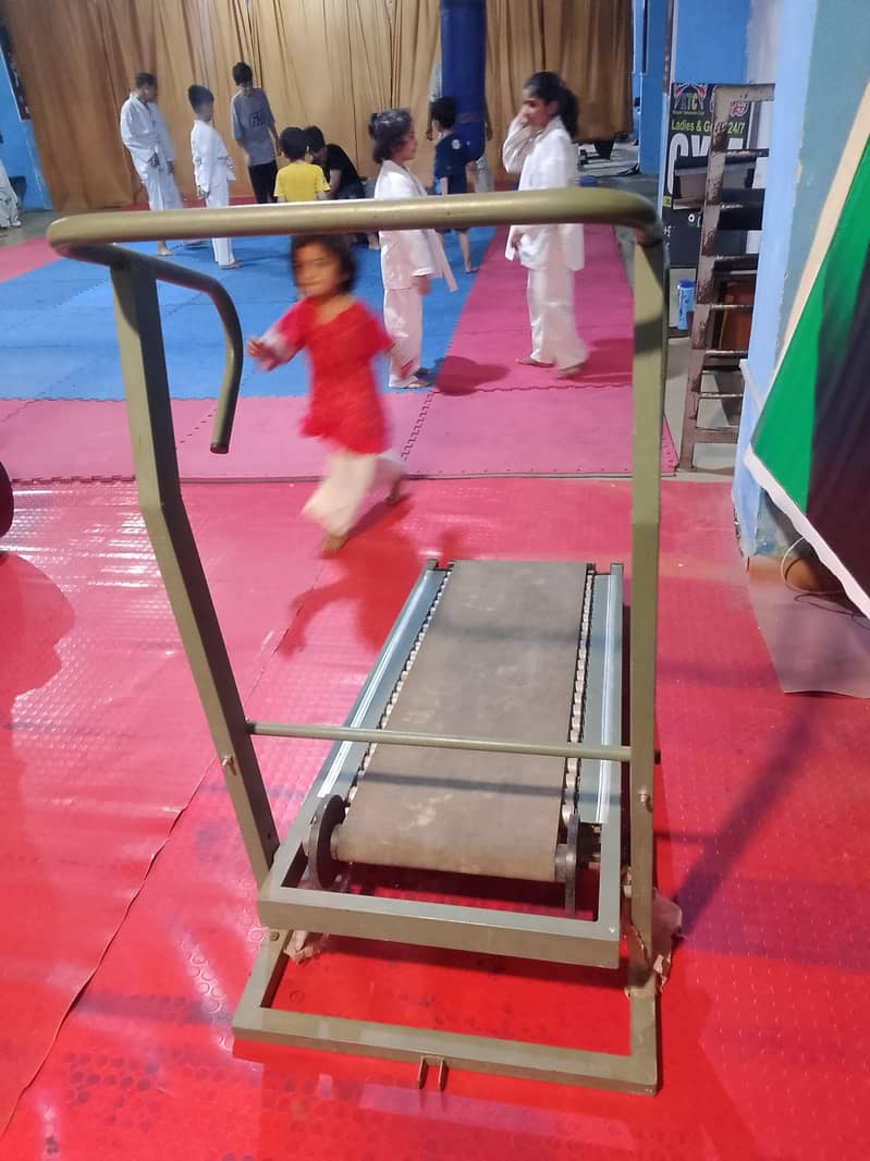 Manual Treadmill 4