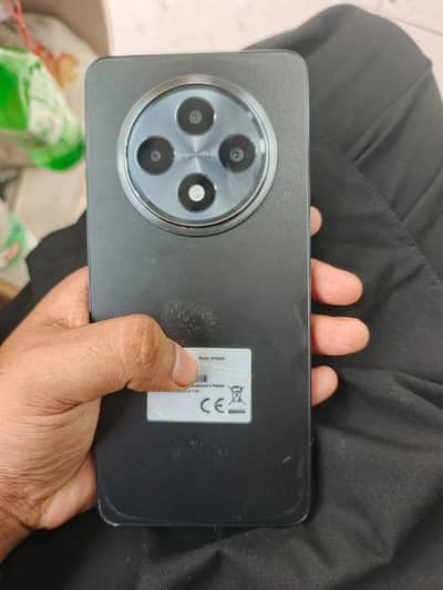 OPPO Reno 12F