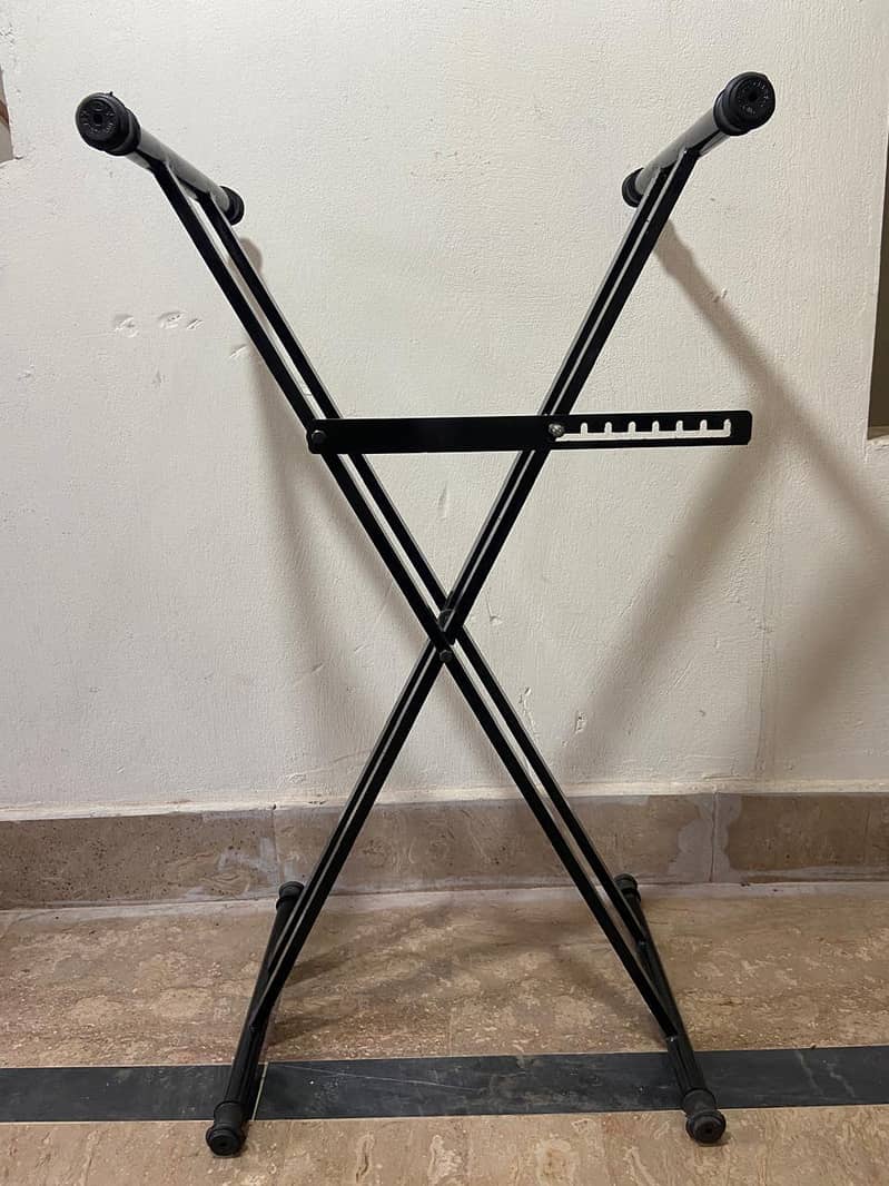 keyboard stand 2