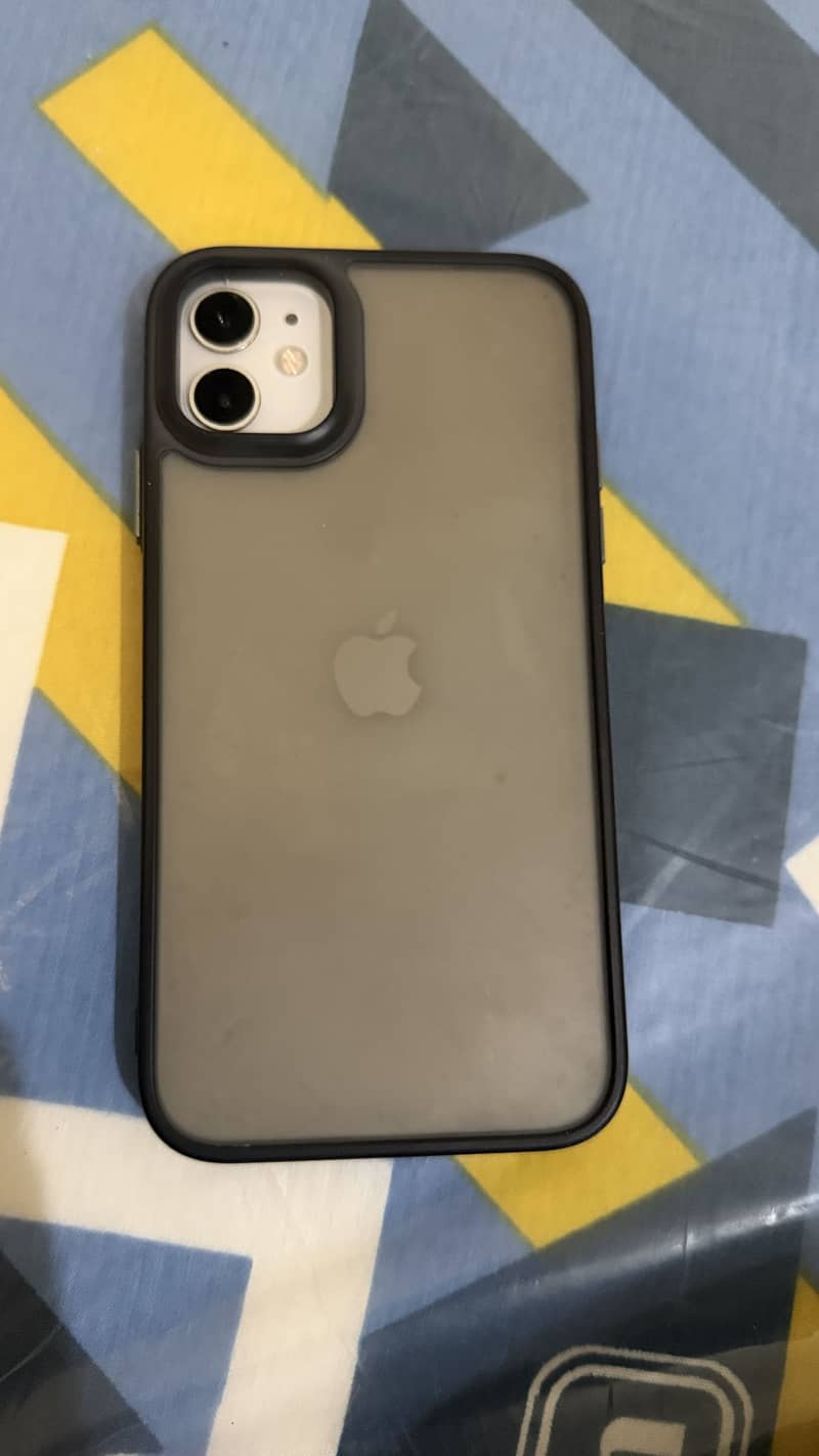 Apple iPhone 11 0