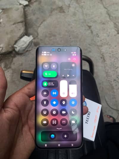 Tecno spark 40 pro plus
