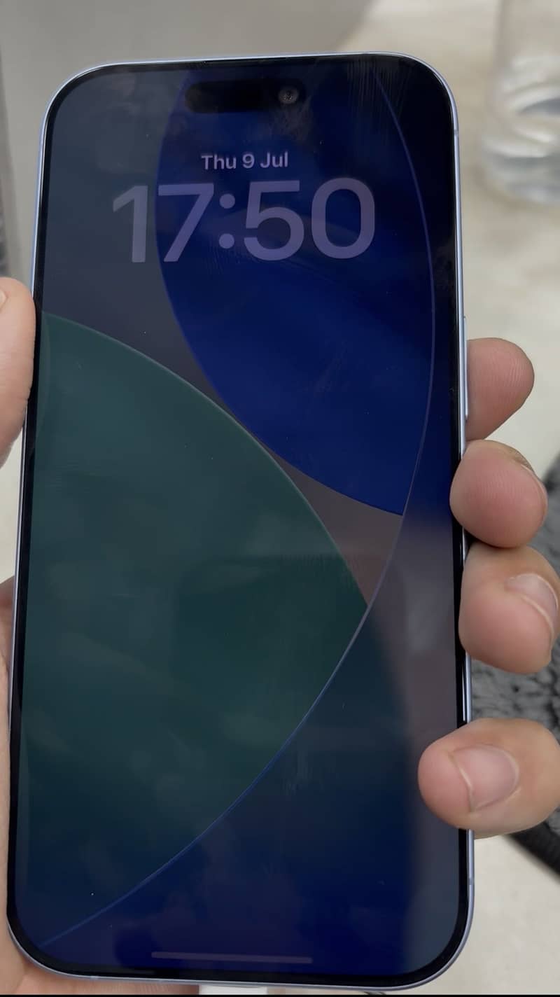 Apple iPhone 17 1