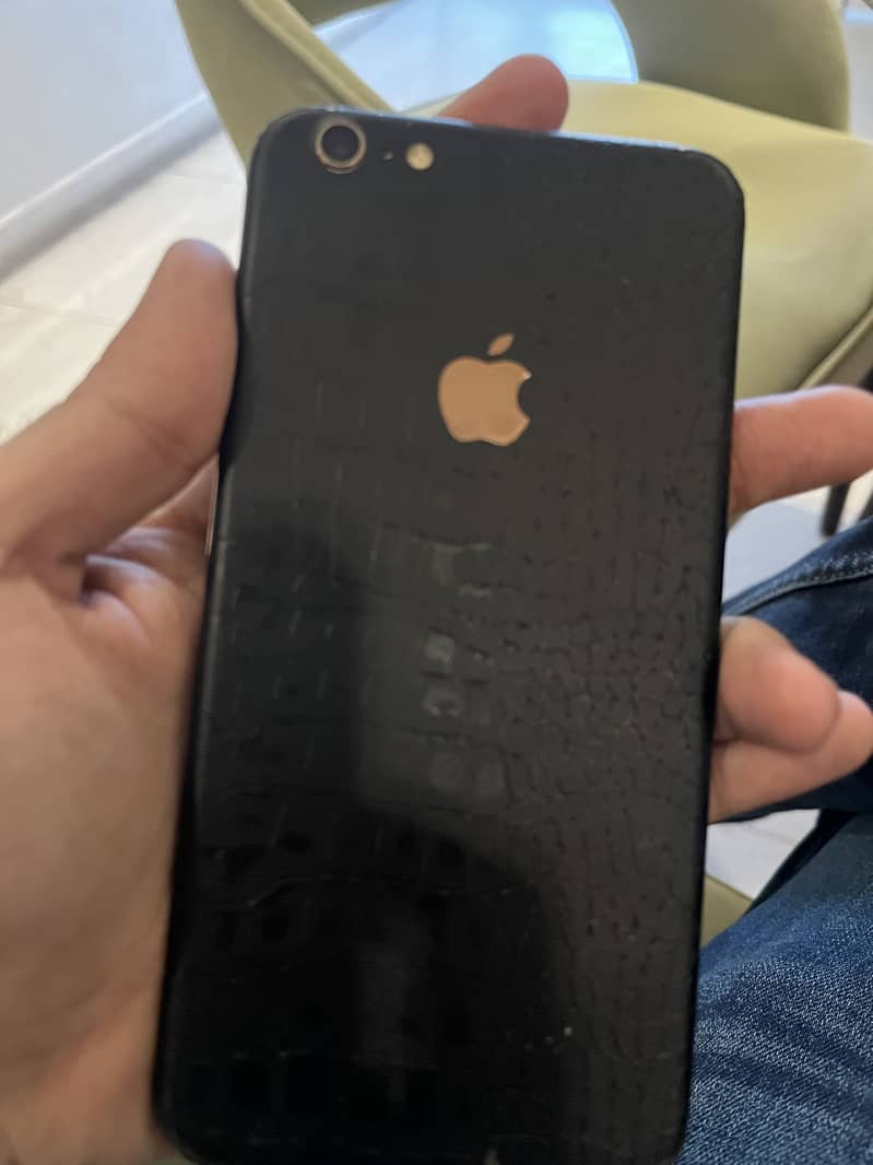 Apple iPhone 6 Plus 2