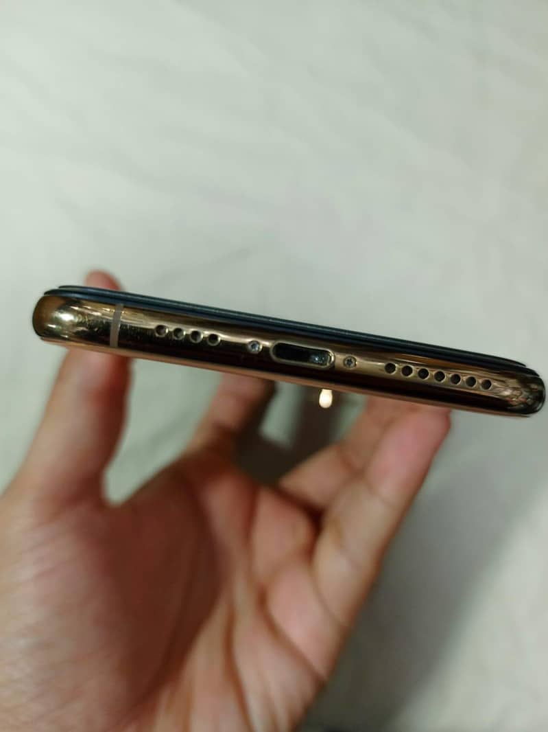 Xs Max jv 4