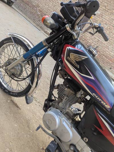 Honda cg125 exellent conditin