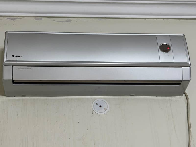 gree ac 1