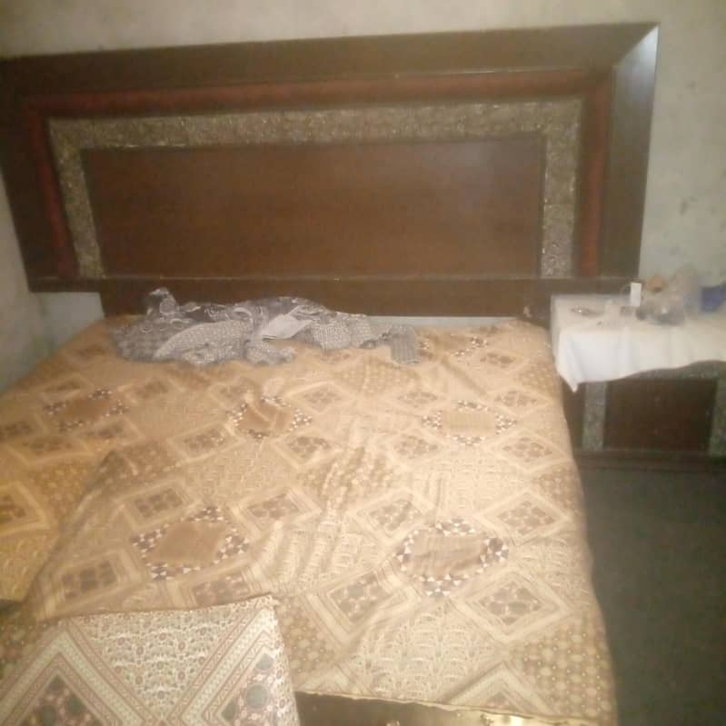 bedroom 0